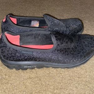 Skechers air walk slide on sneakers